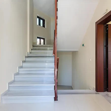 Armonia 2 Apartment